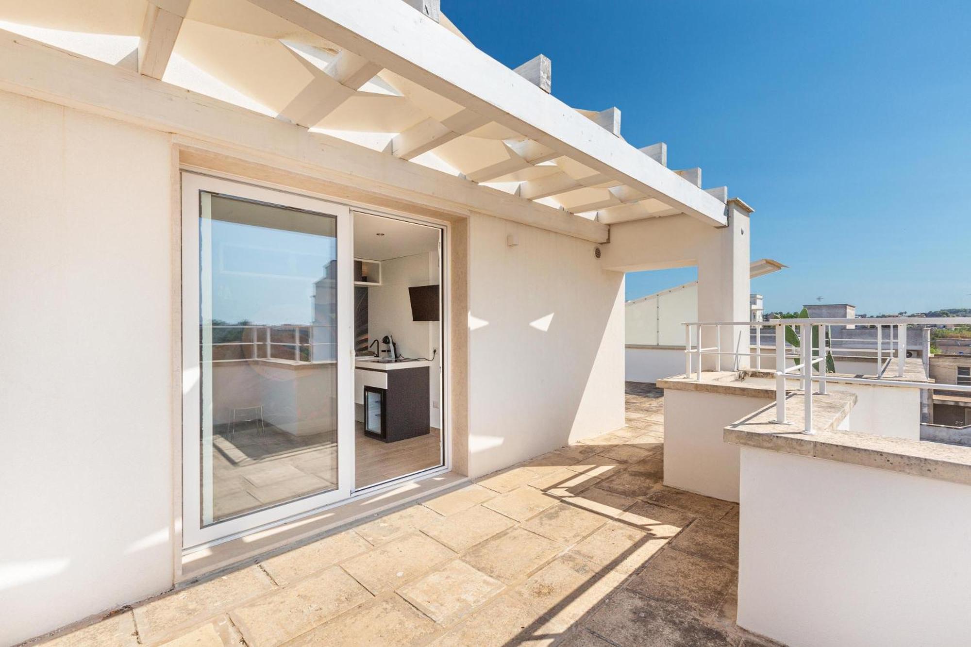 Absolute Apartment