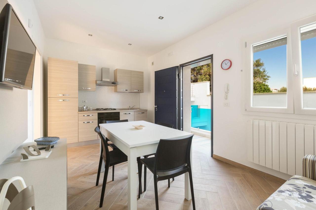 Absolute Apartment *